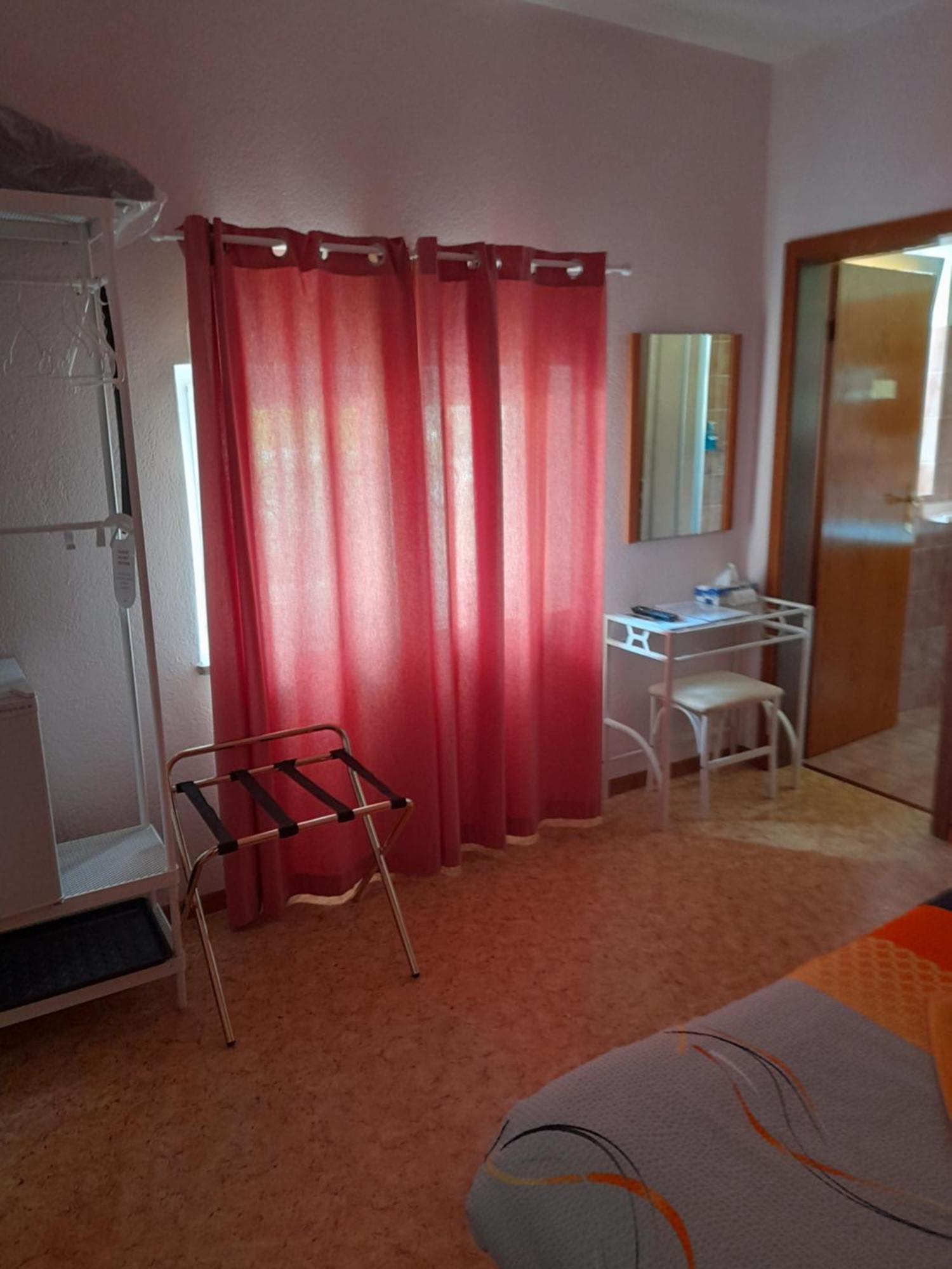 Garni Elisabetta Hotel Gordola Exterior photo